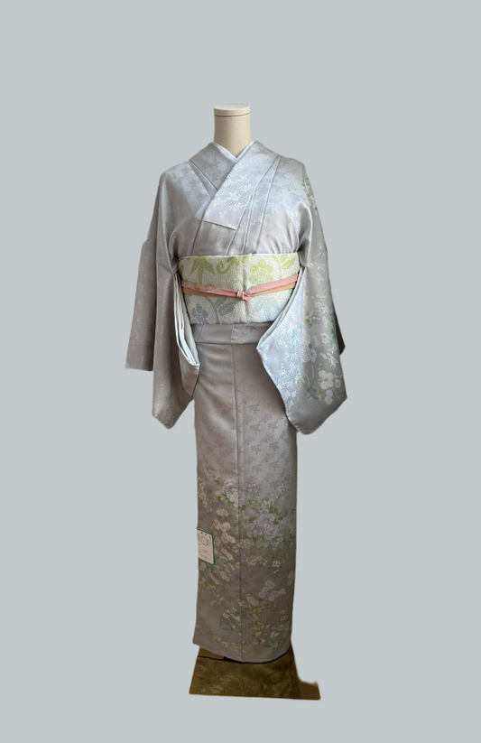 Rent for Washable Kimono (Size L)