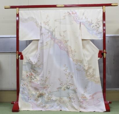 Japanese Pure Silk Kimono (Size M）